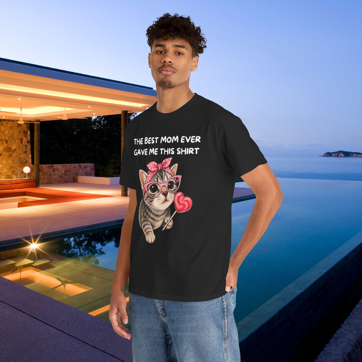 The best mom ever gave me this Shirt - Funny Graphic Tee Shirt Gift for Son and Daughter